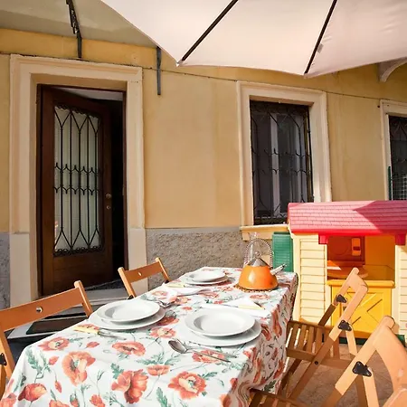 Mimosa House ורונה