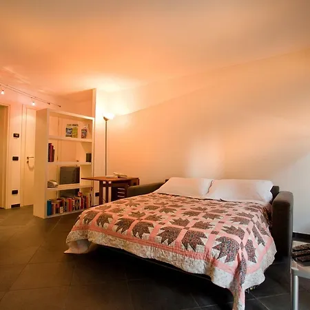 דירה Mimosa House